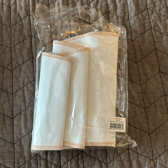 BELLY BANDIT Upsie Belly (Support band) for maternity and postpartum - Picture 2 of 3